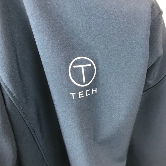 T-Tech by Tumi Navy Performance Jacket - Like New - Picture 7 of 9